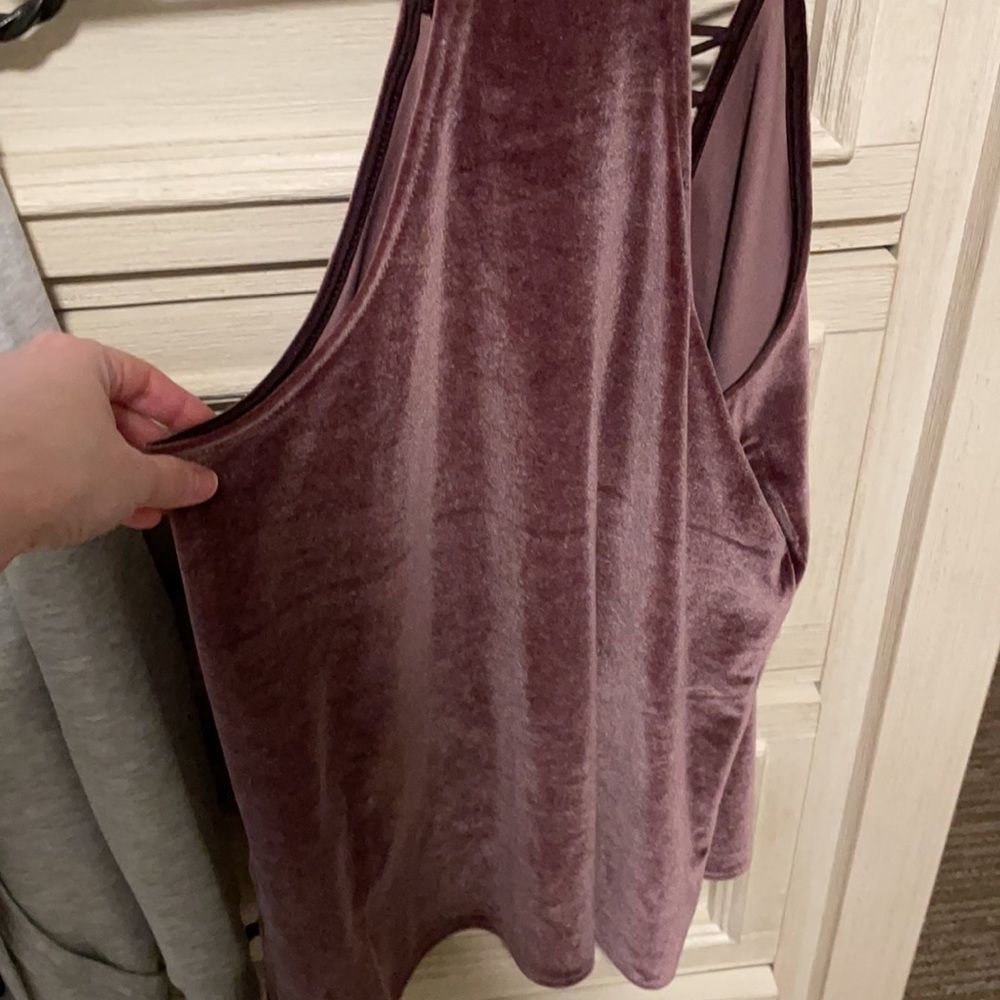 Express Velvet tank - Picture 6 of 7